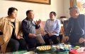 <b>向劳模致敬！就医享减免…温暖400名家政、快递等劳动者</b>